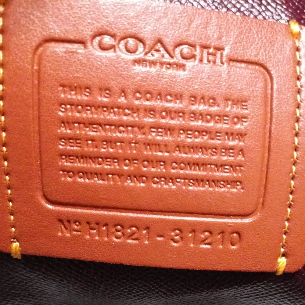 Authentic Coach Charlie Carryall